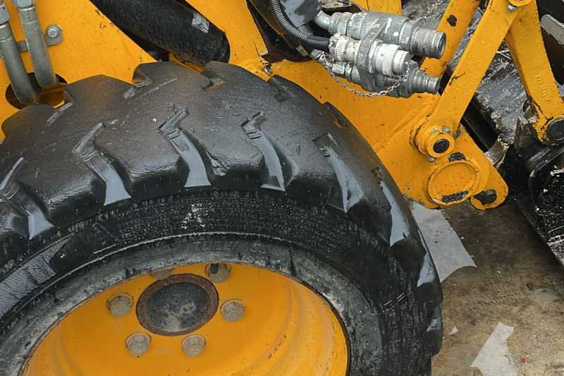 OmecoHub - Immagine JCB 1CX-HF